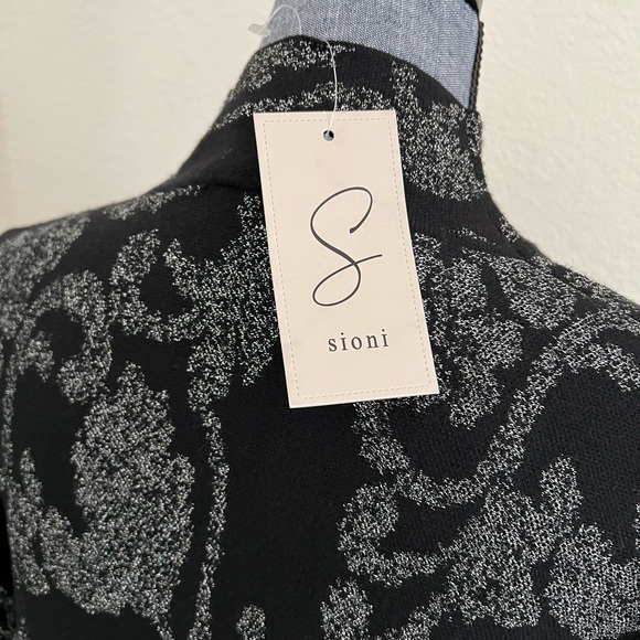 NWT Sioni Black with Silver Metallic Sweater - Picture 6 of 8